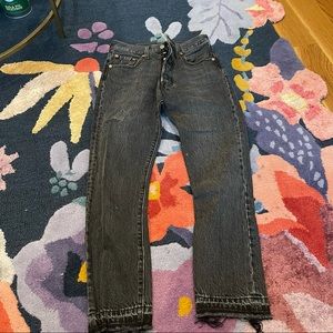 NWOT Levi’s black washed high waisted cropped jean